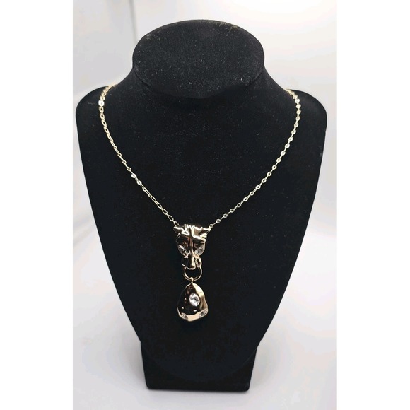 Park Lane Jewelry - Park Lane Jewelry JAGUAR Goldtone Pendant Necklace W/ Crystal Accent 22" +3"